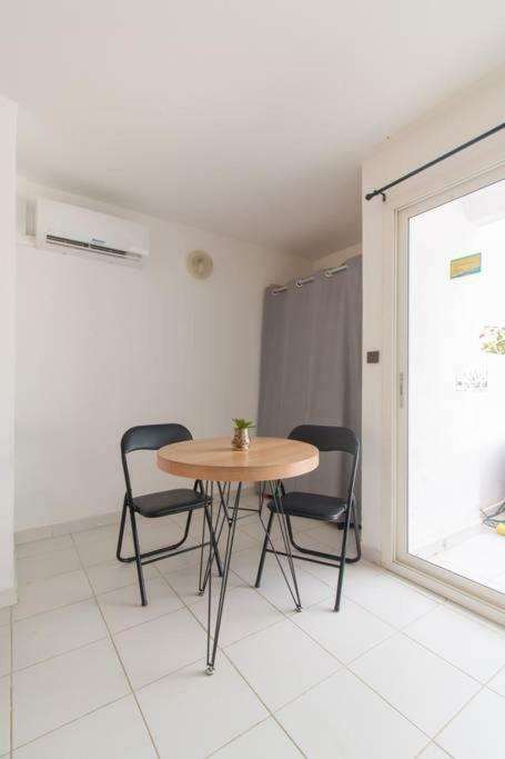 Ferienwohnung Superbe Studio Avec Jacuzzi Prive Sainte-Anne Exterior foto